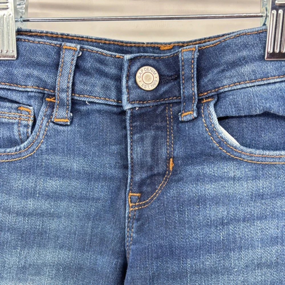 Gap Kids Girls Denim Shorts Blue Wash Cuffed Hem‎ Casual Everyday